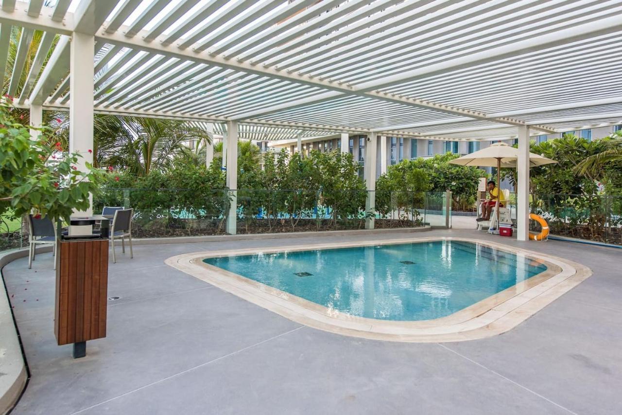 Posh 2 Bedroom Oceanfront Apt In The Heart Of Bluewaters Island Dubai Buitenkant foto