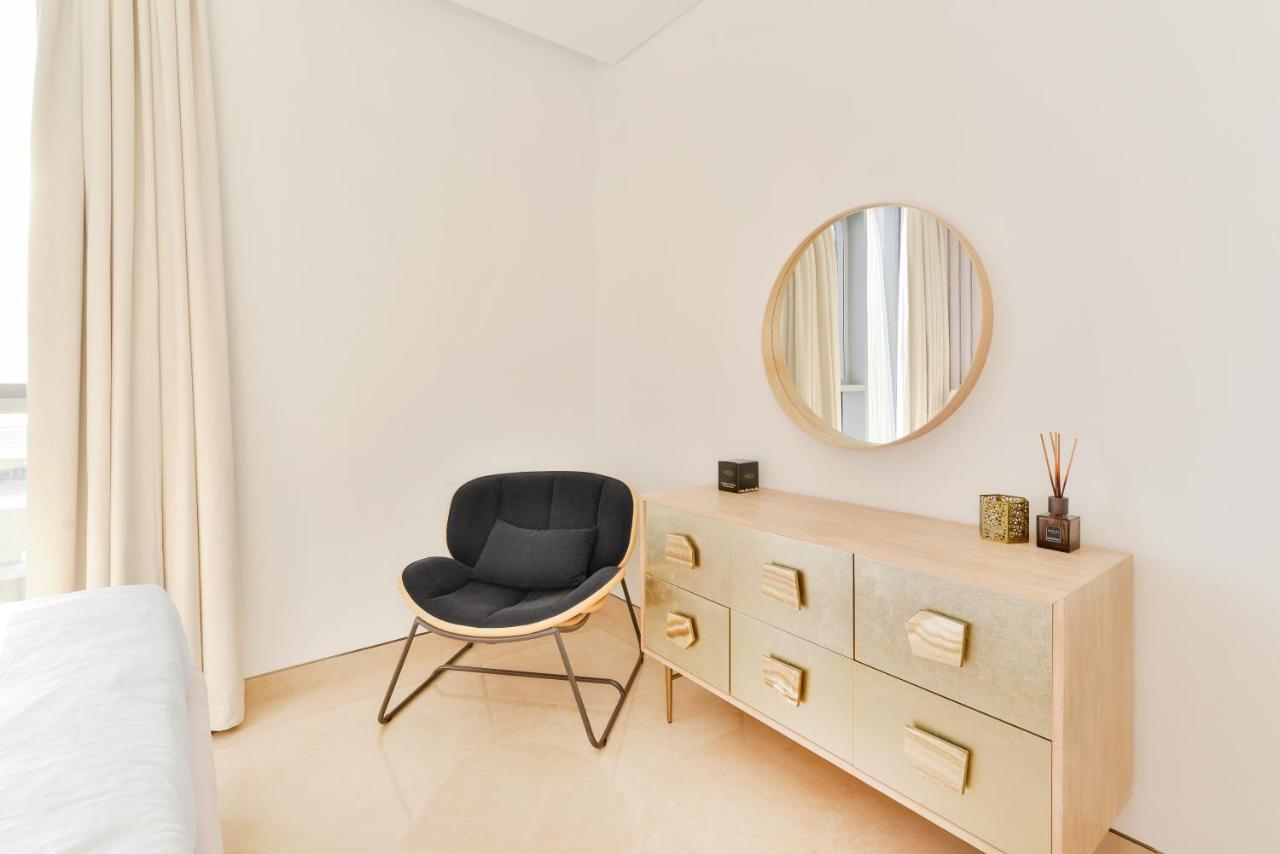 Posh 2 Bedroom Oceanfront Apt In The Heart Of Bluewaters Island Dubai Buitenkant foto